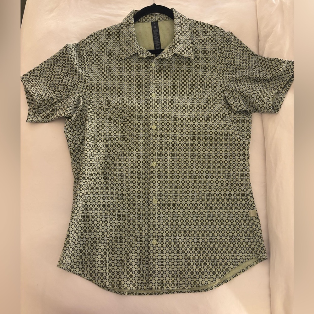 Lulu “Airing Easy Short Sleeve Button Up”